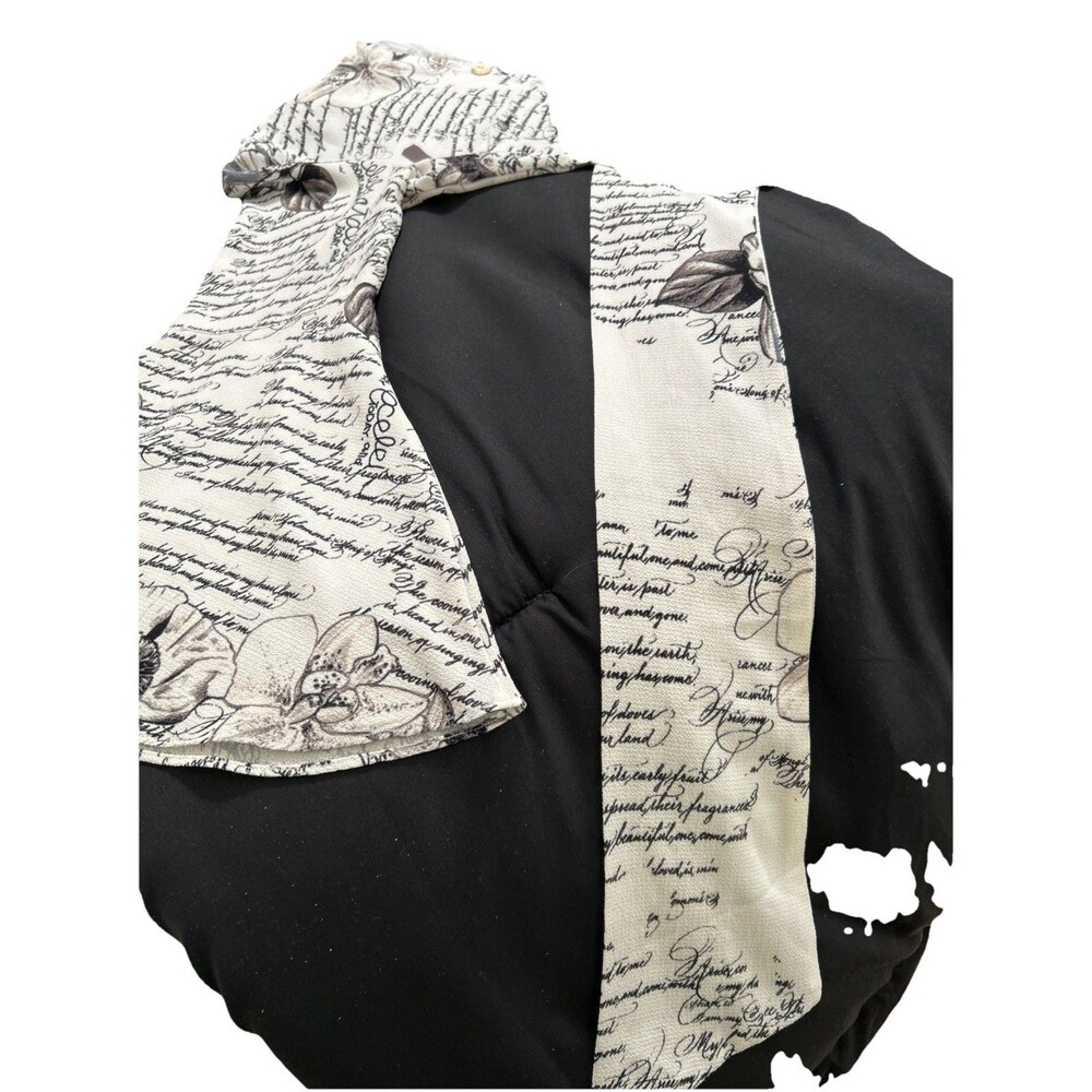 Mishca Floral Script Print Blouse Size Large - Picture 7 of 9